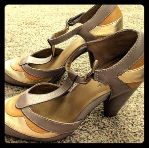 Seychelles Retro style heels size 7.5